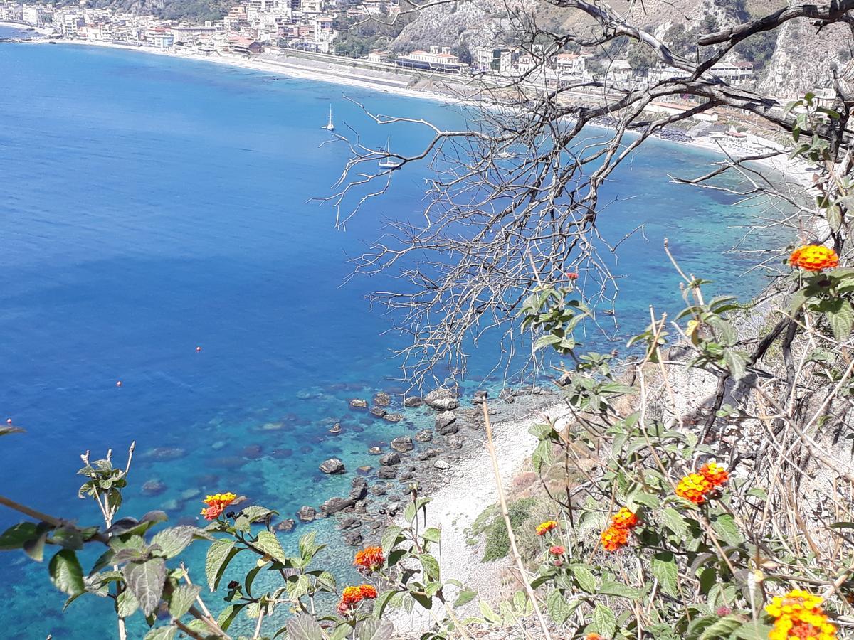 B&B Fragranza Di Sicilia Giardini Naxos Dış mekan fotoğraf